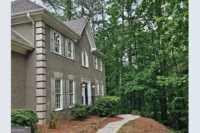 7635 Blandford Place, Sandy Springs, GA 30350 - Photo 4
