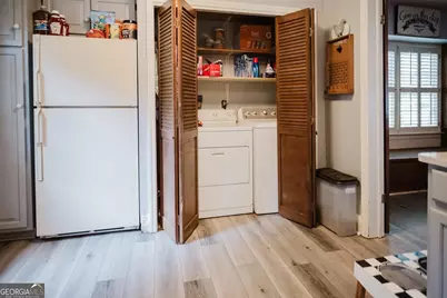 606 Spencer Street, Barnesville, GA 30204 - Photo 16