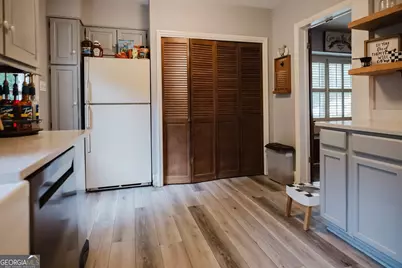 606 Spencer Street, Barnesville, GA 30204 - Photo 14