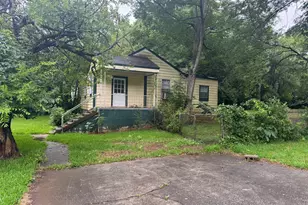 1330 N Clarke St, Milledgeville, GA 31061 - Photo 2