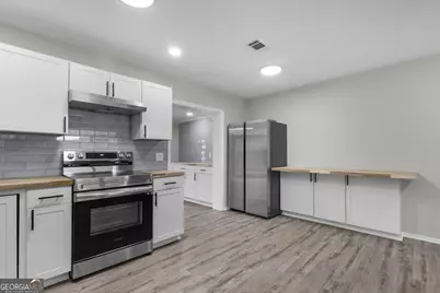 2820 Wolfe Street, Brunswick, GA 31520 - Photo 8