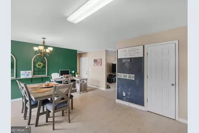 3370 Waggoner Place, Rex, GA 30273 - Photo 10