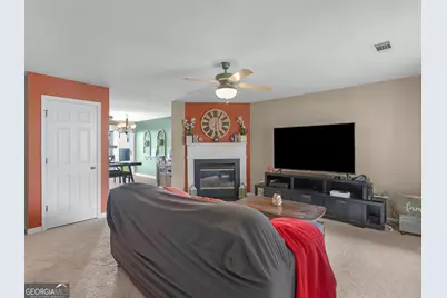 3370 Waggoner Place, Rex, GA 30273 - Photo 4