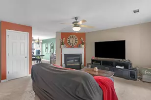 3370 Waggoner Pl, Rex, GA 30273 - Photo 4