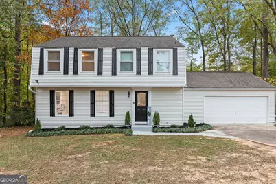 107 Fortress Drive, Peachtree City, GA 30269 - Photo 1