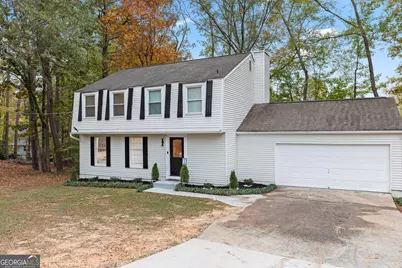 107 Fortress Drive, Peachtree City, GA 30269 - Photo 4