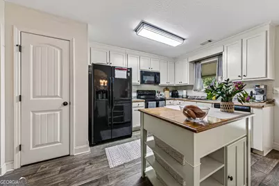 32 Armstrong Drive, Mansfield, GA 30055 - Photo 8