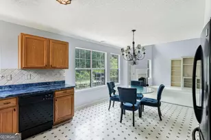 4001 English Valley Dr, Ellenwood, GA 30294 - Photo 16