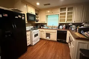 2732 Oldknow Dr NW, Atlanta, GA 30318 - Photo 4