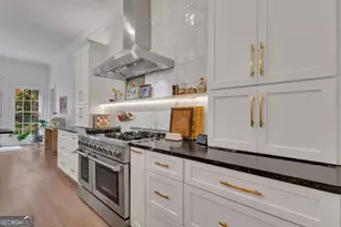 321 N Peachtree Pkwy, Peachtree City, GA 30269 - Photo 10