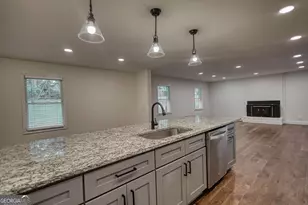403 Greenwood Dr, Monroe, GA 30655 - Photo 4