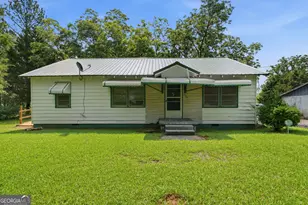 194 Lovers Ln NE, Milledgeville, GA 31061 - Photo 2