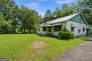 194 Lovers Ln NE, Milledgeville, GA 31061 - Photo 4