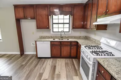 113 Meadowview Lane, Williamson, GA 30292 - Photo 16
