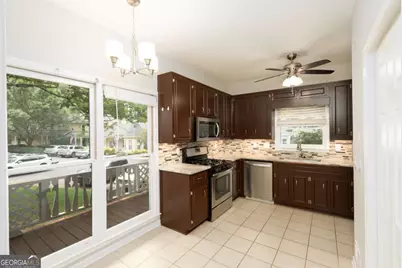 1449 Cambridge Common, Decatur, GA 30033 - Photo 8