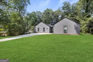 1060 Deer Chase, Stone Mountain, GA 30088 - Photo 2