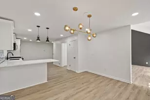 1060 Deer Chase, Stone Mountain, GA 30088 - Photo 18