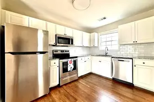 1449 Lynford Dr SW, Atlanta, GA 30310 - Photo 4