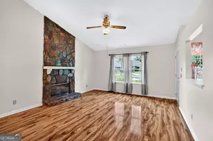 24 Quail Forest Dr, Savannah, GA 31419 - Photo 2