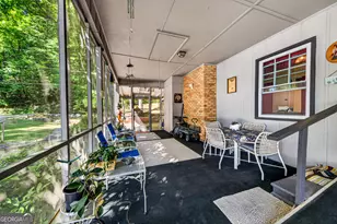 668 Cross St, Clayton, GA 30525 - Photo 6