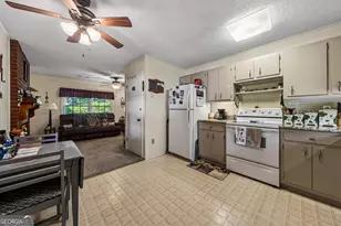 668 Cross St, Clayton, GA 30525 - Photo 26