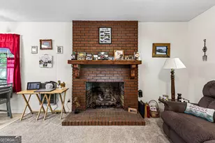 668 Cross St, Clayton, GA 30525 - Photo 10