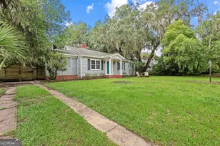 2016 Ash Ave, Brunswick, GA 31520 - Photo 6