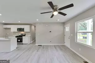 1660 Mallard Cir, Conley, GA 30288 - Photo 4