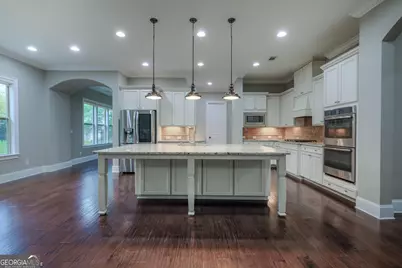 6050 Gallop Court, Suwanee, GA 30024 - Photo 16