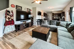 91 W W Winn Ave, Hinesville, GA 31313 - Photo 6