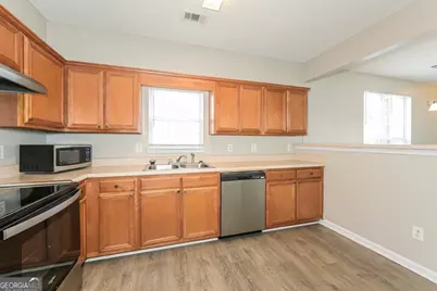 116 Hawkeye Lane, Conyers, GA 30012 - Photo 6