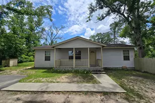 2721 Dogwood Cir, Valdosta, GA 31602 - Photo 1