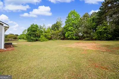 613 Coan Drive, Locust Grove, GA 30248 - Photo 8