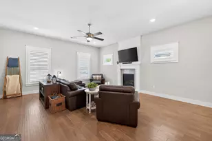 389 N Perry St, Lawrenceville, GA 30046 - Photo 4