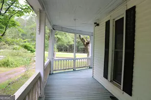 88 Railroad Ave, Carlton, GA 30627 - Photo 36