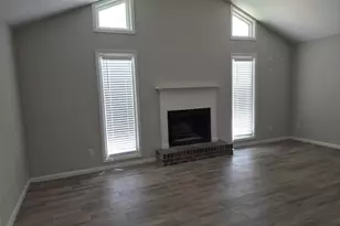 221 Gilchrist Dr, Warner Robins, GA 31093 - Photo 10