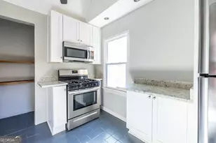 1570 Spring Ln NW, Atlanta, GA 30314 - Photo 10