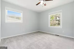 2705 Lincoln Ct NW, Atlanta, GA 30318 - Photo 4