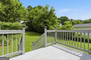 2705 Lincoln Ct NW, Atlanta, GA 30318 - Photo 20