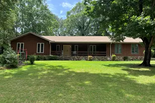 905 Strawberry Dr, Ellenwood, GA 30294 - Photo 1