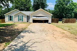 236 Northbridge Dr, Stockbridge, GA 30281 - Photo 2