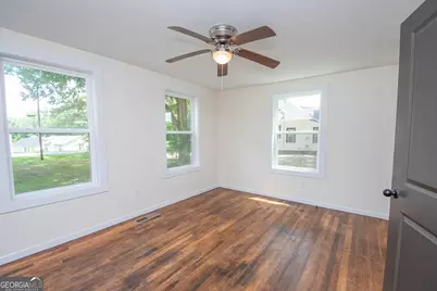 250 Lagrange Street, Grantville, GA 30220 - Photo 12