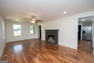 250 Lagrange St, Grantville, GA 30220 - Photo 4