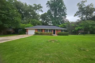 102 Dogwood Dr, Lagrange, GA 30241 - Photo 1