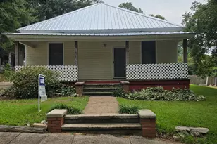 905 S Pkwy, Lagrange, GA 30240 - Photo 1