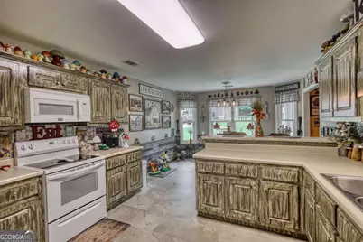 4207 Old Wood Drive, Conyers, GA 30094 - Photo 22