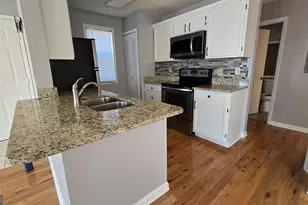 1313 Red Deer Way, Johns Creek, GA 30022 - Photo 8