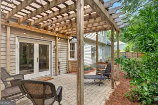 145 Dunbarton Dr, Saint Simons, GA 31522 - Photo 32