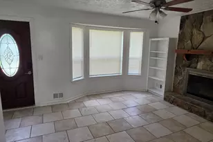 3770 Cherie Glen Rd, Snellville, GA 30039 - Photo 10
