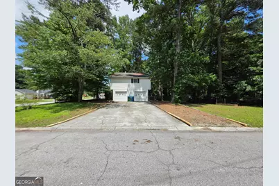 3770 Cherie Glen Road, Snellville, GA 30039 - Photo 8